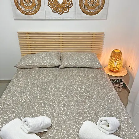Apartamento Reformado. Plaza De Toros. A/c Alicante