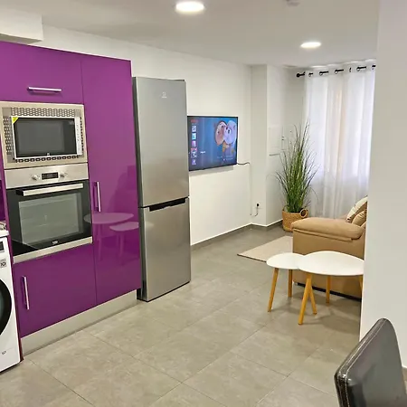 Apartament Reformado. Plaza De Toros. A/c Alicante