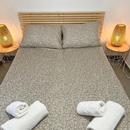 Reformado. Plaza De Toros. A/c * Alicante